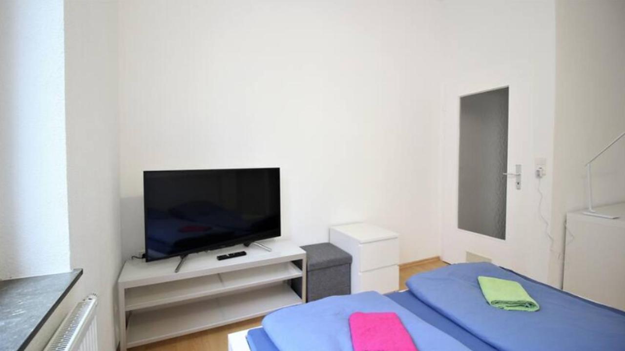 Privatzimmer Nahe Bahnhof Und City Βίρτσμπουργκ Εξωτερικό φωτογραφία