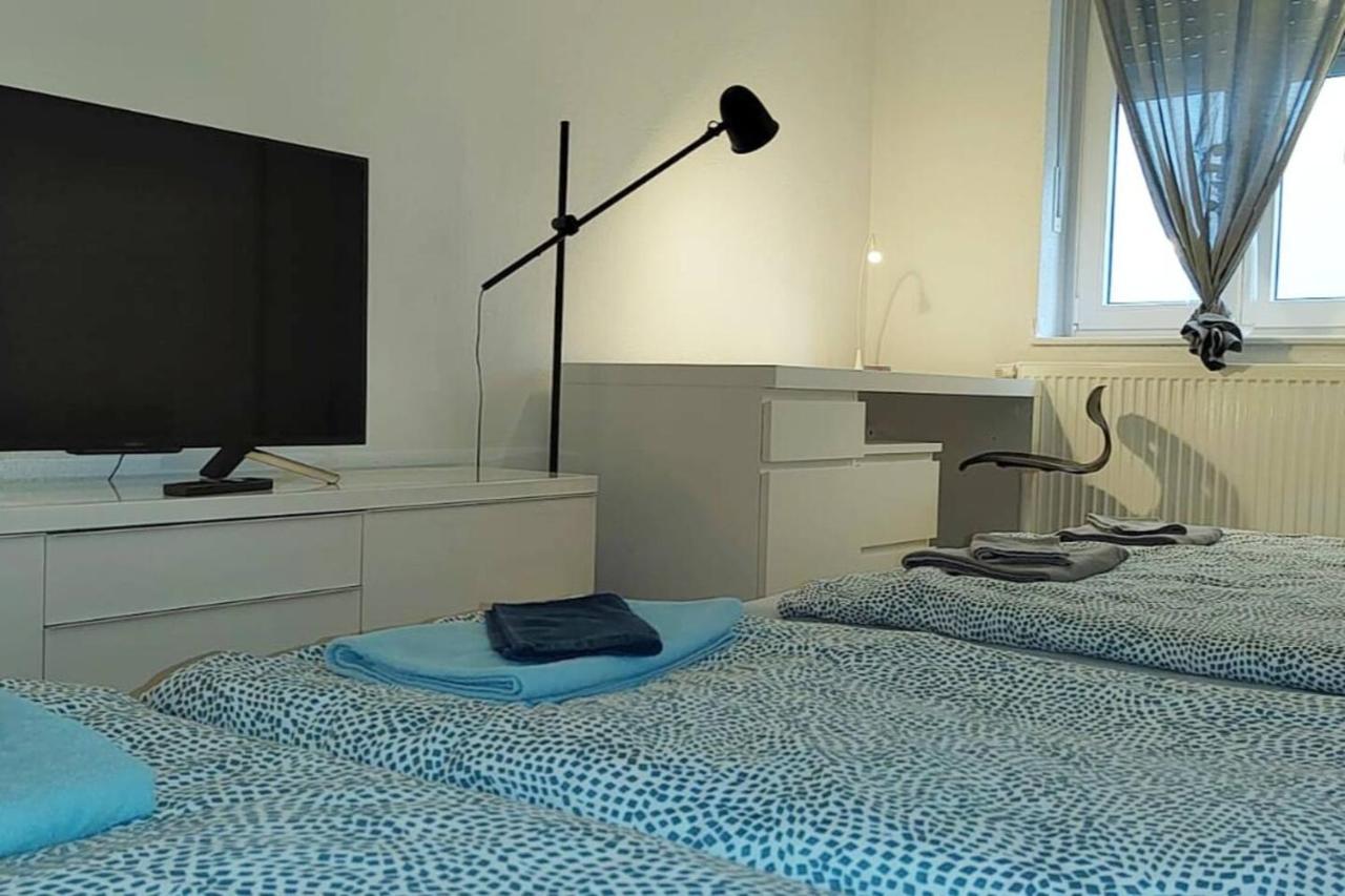 Privatzimmer Nahe Bahnhof Und City Βίρτσμπουργκ Εξωτερικό φωτογραφία